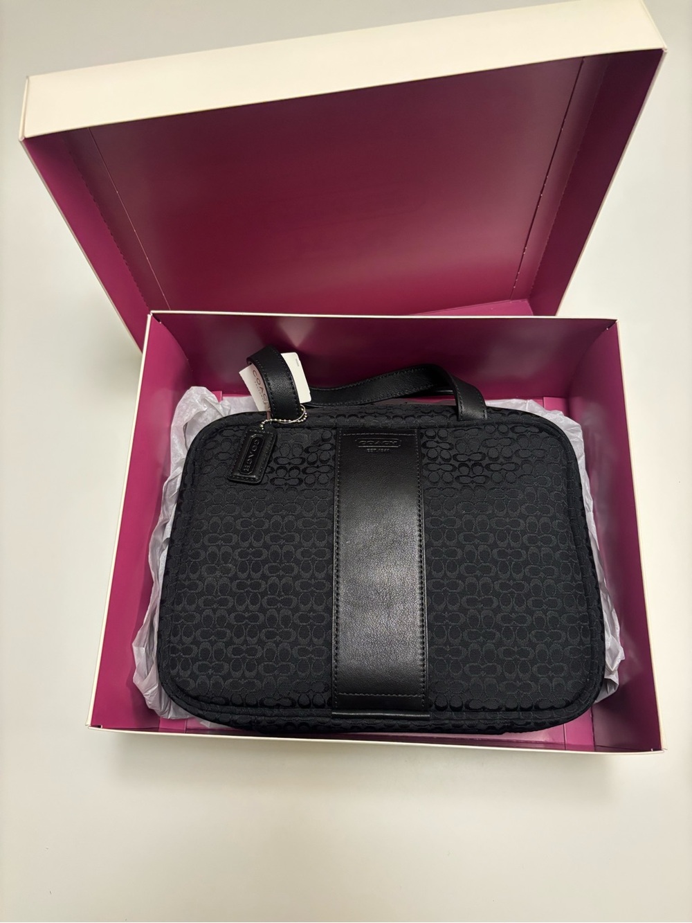 COACH Signature Cosmetic / Toiletry Bag